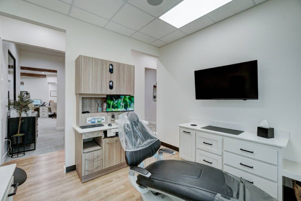 A dental exam room at OKC Smiles, ready for anxiety-free dentistry.